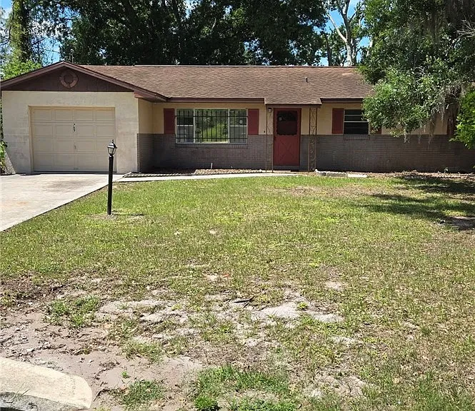 757 Memorial Dr — Photo 1