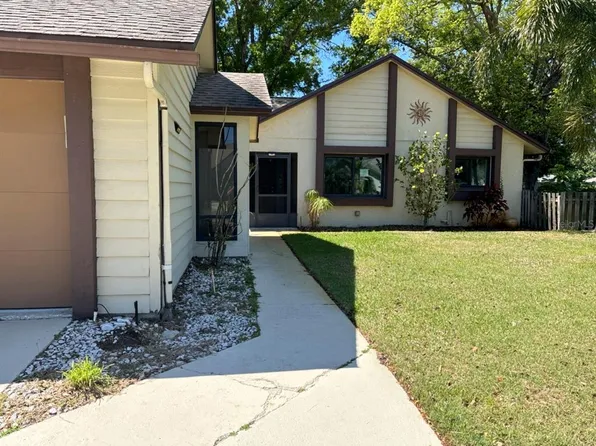 2486 Bay Berry Dr, Clearwater, FL 33763