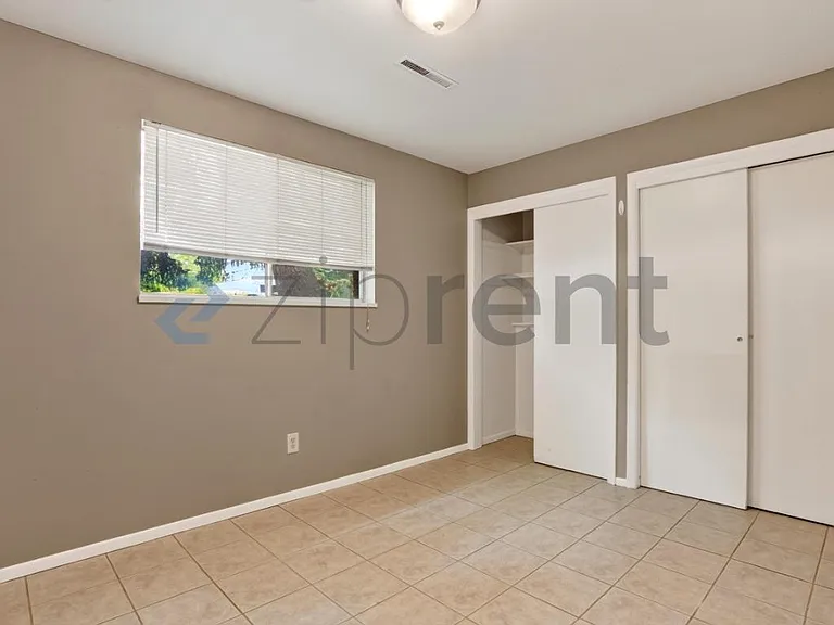 1804 S Whitcomb St — Photo 18