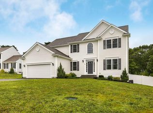 62 Pioneer Trl, Plymouth, MA 02360