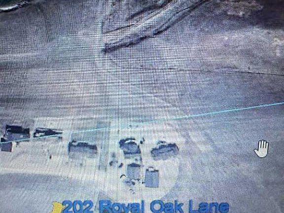 5th image of 202 Royal Oak Ln