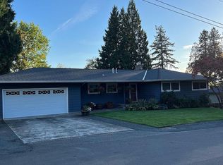 2070 NW 1st St, Gresham, OR 97030