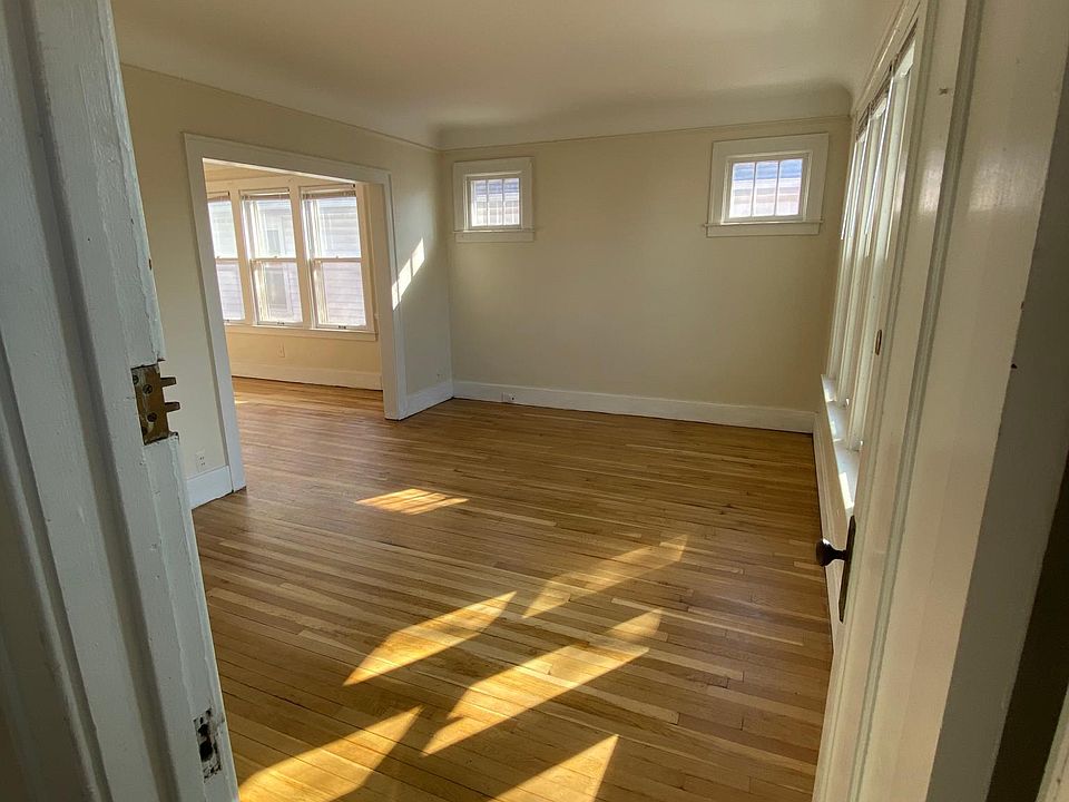 Front entry to living room