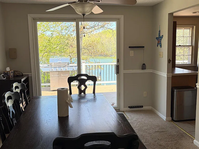 12154 Preston Dr — Photo 8