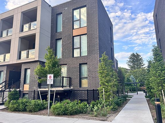 2nd image of 176 Clonmore Dr #4