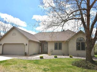 N564 County Rd N, Neshkoro, WI 54960