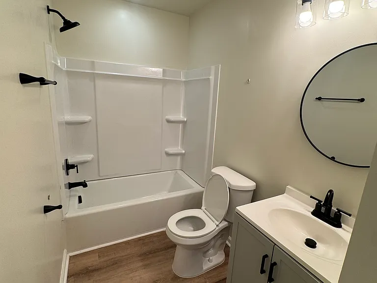 1107 N Oak St #1107 — Photo 41