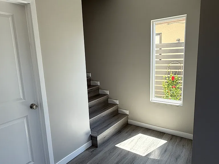 7829 Vicky Ave — Photo 10