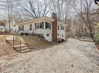 6 Hadfield Ln, Caseyville, IL