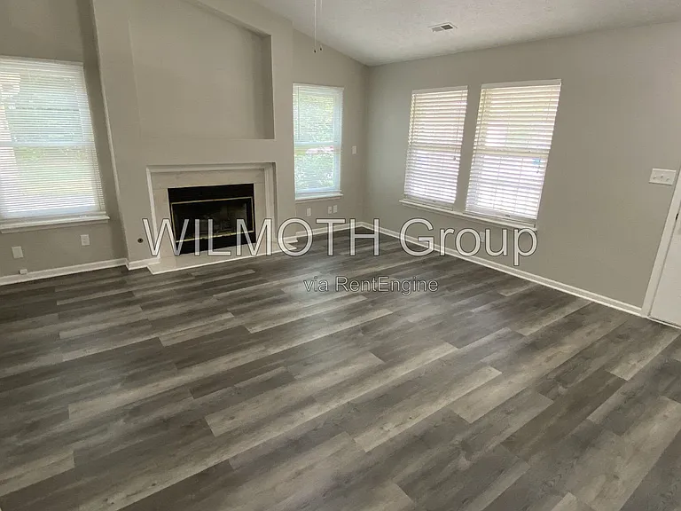 8457 Traders Ct — Photo 3
