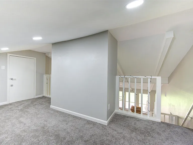3046 Wagon Trail Dr — Photo 26