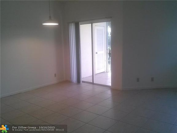4th image of 9799 Westview Dr APT 1027