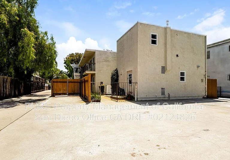 4378 Campus Ave #3 — Photo 1