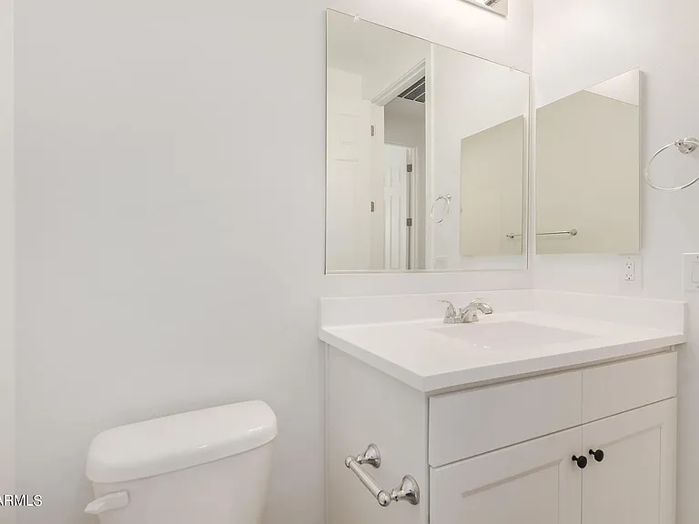 2503 S 180th Dr — Photo 26