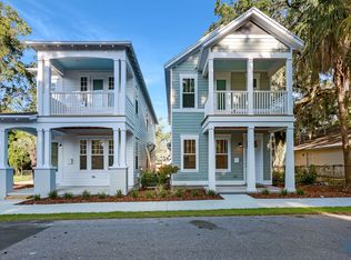 1227 NW 4th Pl, Gainesville, FL 32601