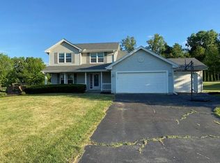 3979 E Whippoorwill Ln, Byron, IL 61010