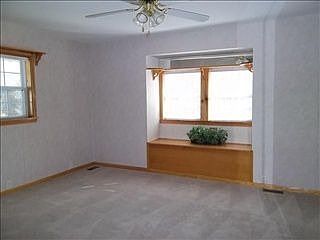 5th image of 1322 Park St