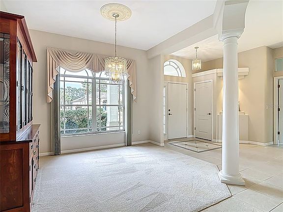 5th image of 6452 Renaissance Dr