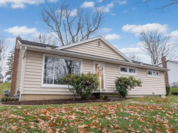 4203 3rd Ave, Altoona, PA 16602