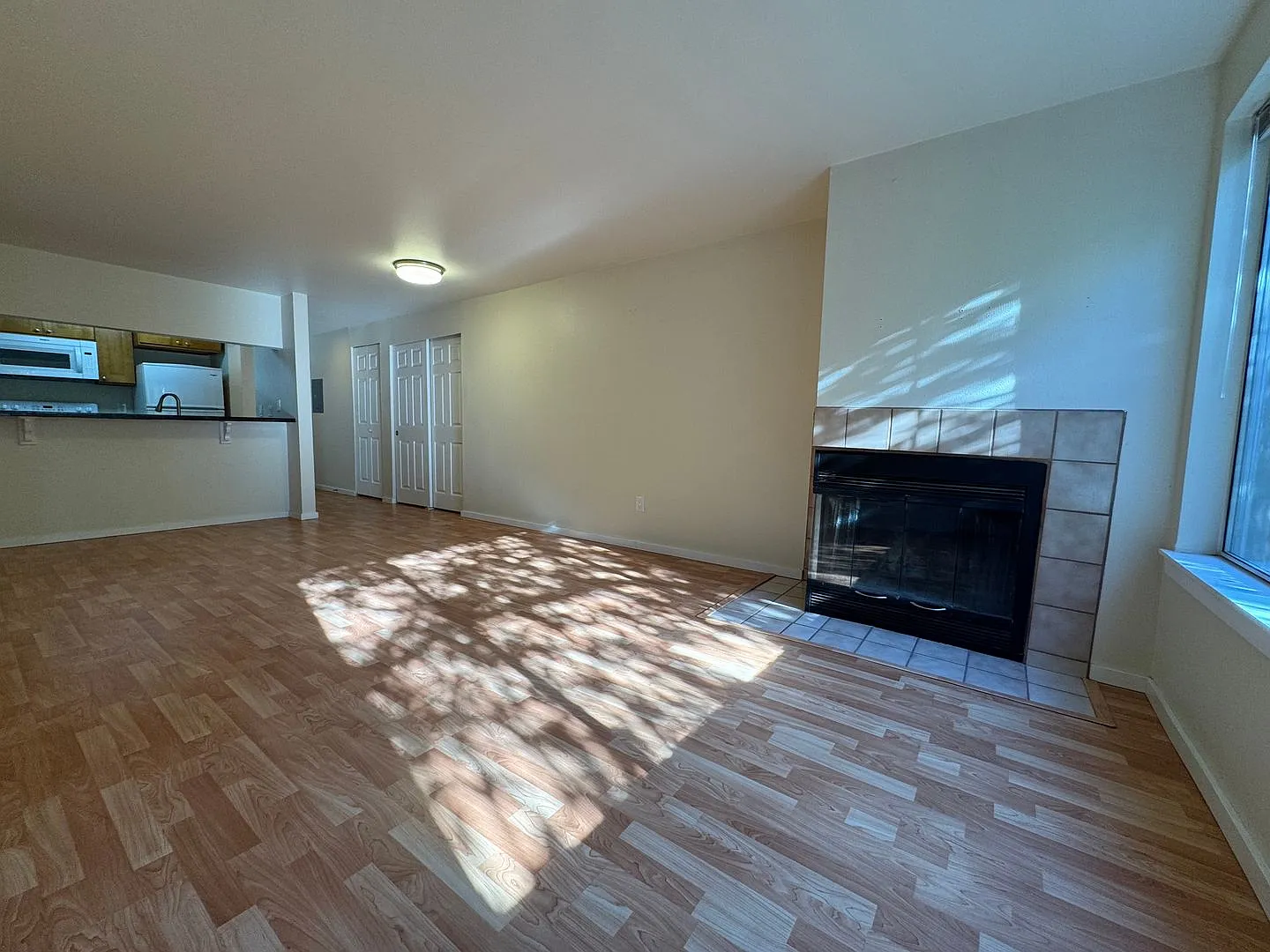 Hudson Square Apartments — Photo 3