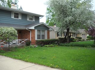 1601 Alison Dr, Elgin, IL 60123
