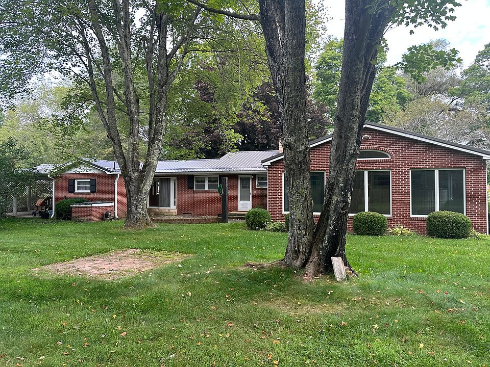 370 Smoot School Rd, Smoot, WV 24977 Zillow