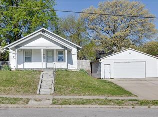 1410 S 26th St, Saint Joseph, MO 64507