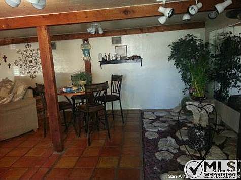 3rd image of 219 Sunnyland Dr