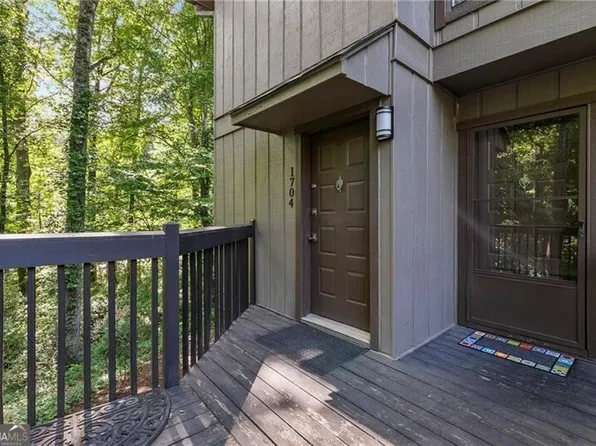1704 Cumberland Ct SE, Smyrna, GA 30080