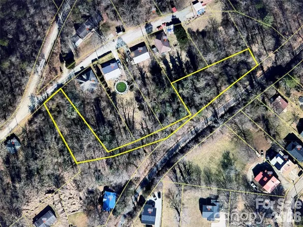 Stage St, Lenoir, NC 28645