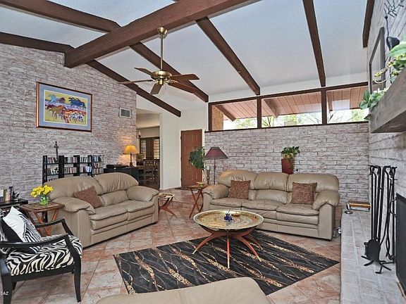 4th image of 1130 W Safari Dr