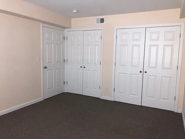 12 Main St #3 — Photo 11