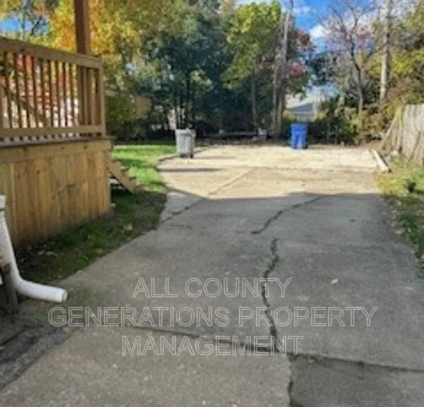 3540 E 133rd St — Photo 21