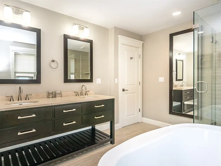 7 Floral Ave #7 — Photo 10