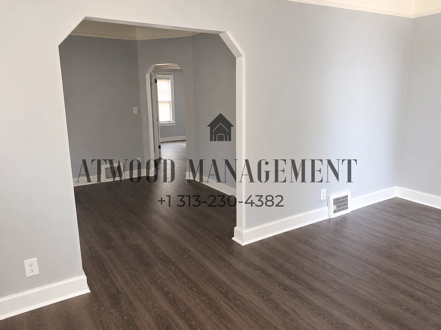 This beautifully updated 5-bedroom, 1-bath single-family home is ready for move-in! — Photo 2