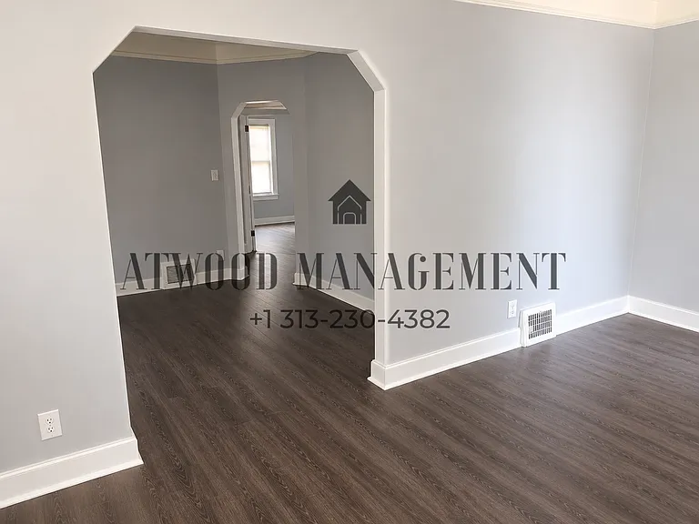 3040 Kendall St — Photo 2