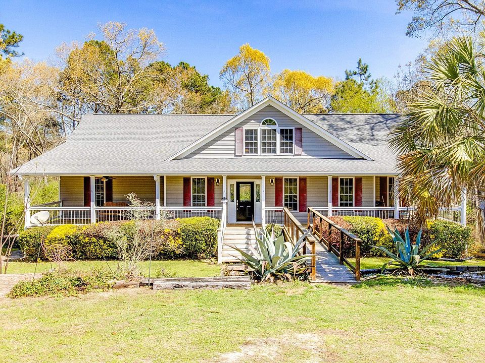 1st image of 239 Blackthorn Dr