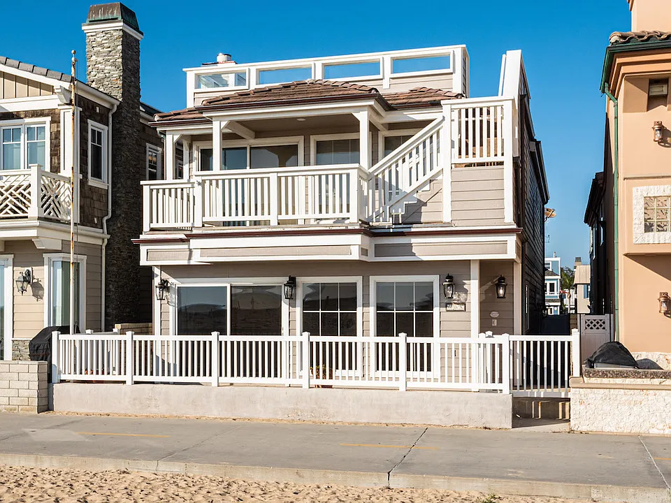 608 W Oceanfront
