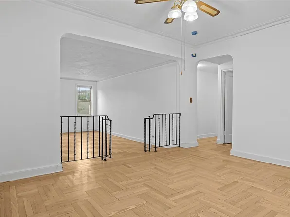 2190 Boston Rd APT 3N, Bronx, NY 10462