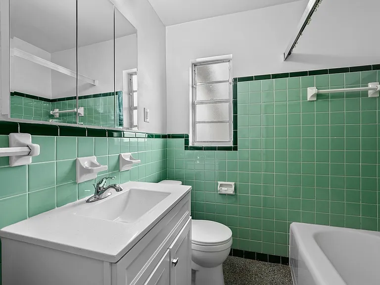 2513 Chapel Way — Photo 11