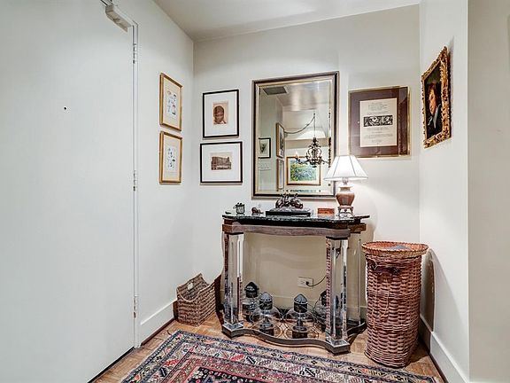 2nd image of 3711 San Felipe St Unit 5I