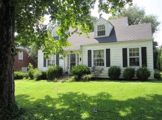 608 Anderson Dr, Clarksville, TN 37040