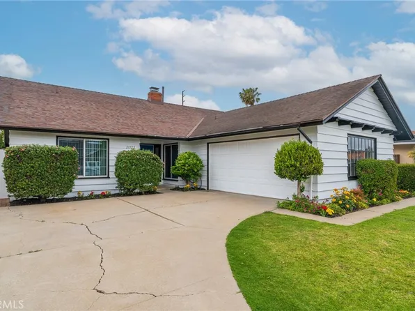 21122 Amberwick Ln, Huntington Beach, CA 92646