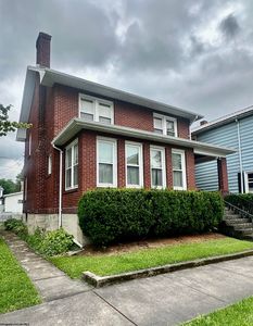 118 Buffalo St, Elkins, WV, 26241