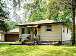 520 S Rosewood Ave, Jackson, MI
