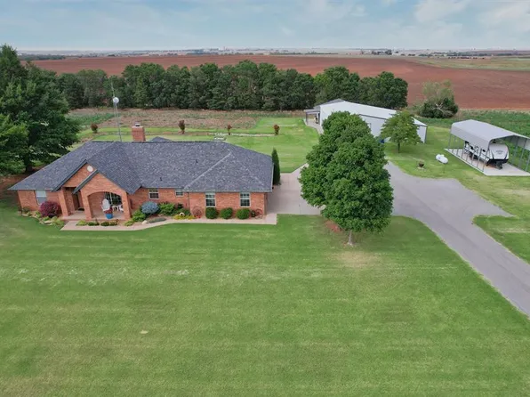 22479 E 1150th Rd, Cordell, OK 73632