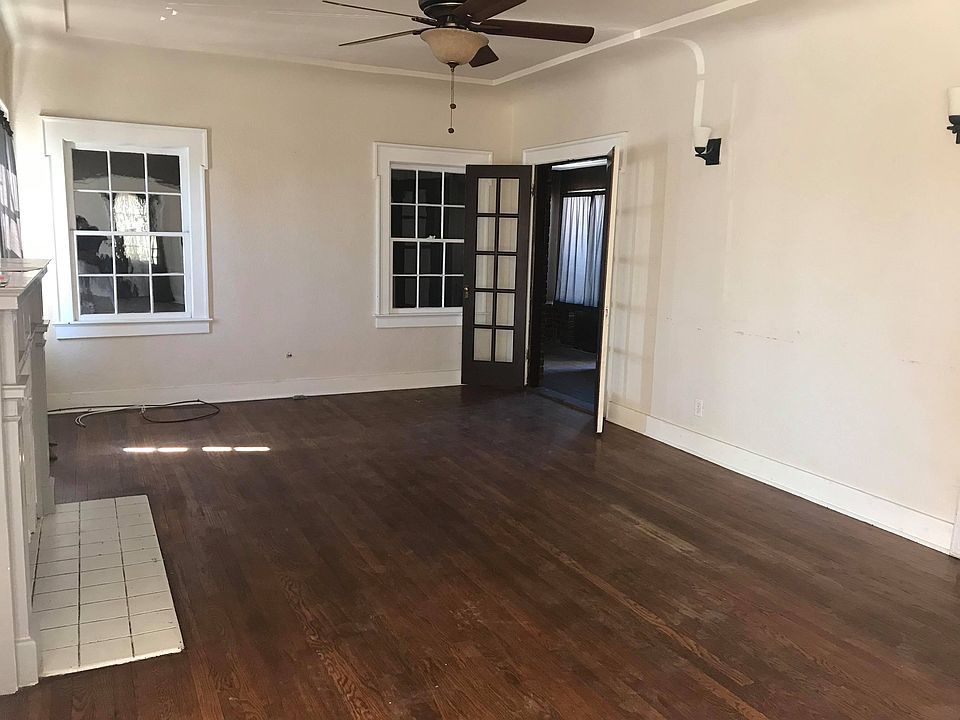 1st image of 3019 Altura Ave