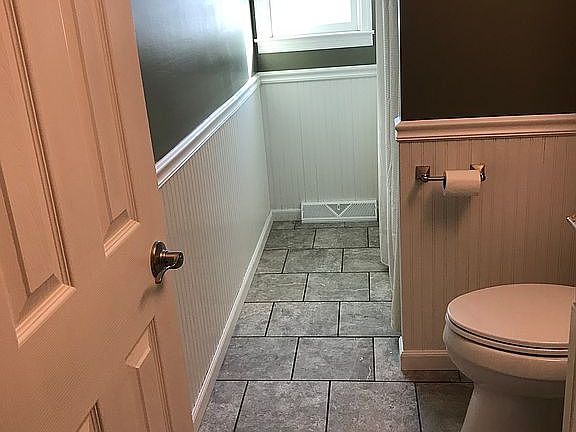Main Bath