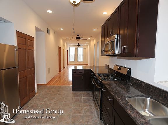 3rd image of 1223 W Erie Street # First Floor