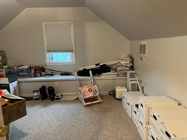 225 Thompson Shore Rd #2F — Photo 13